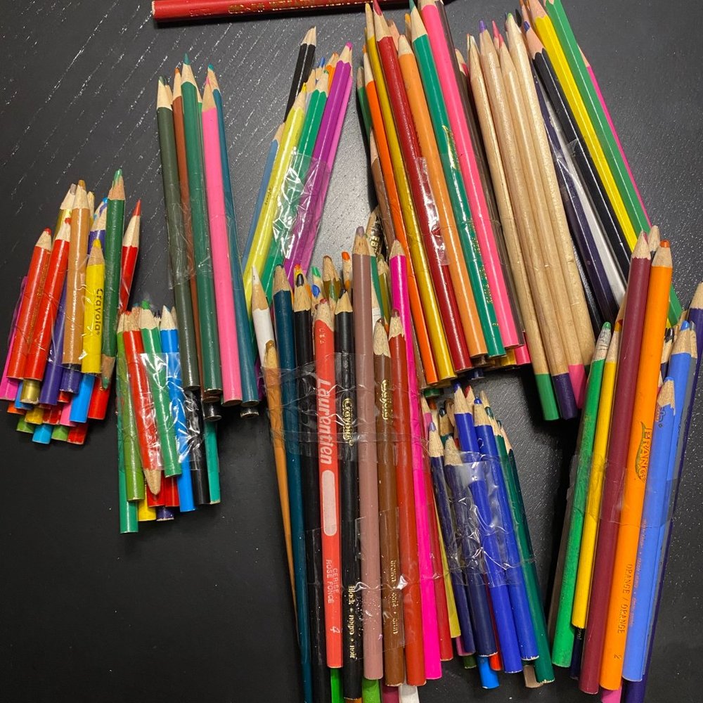 CRAYOLA, DISNEY, PRANG-multicolored pencils - Picture 6 of 11